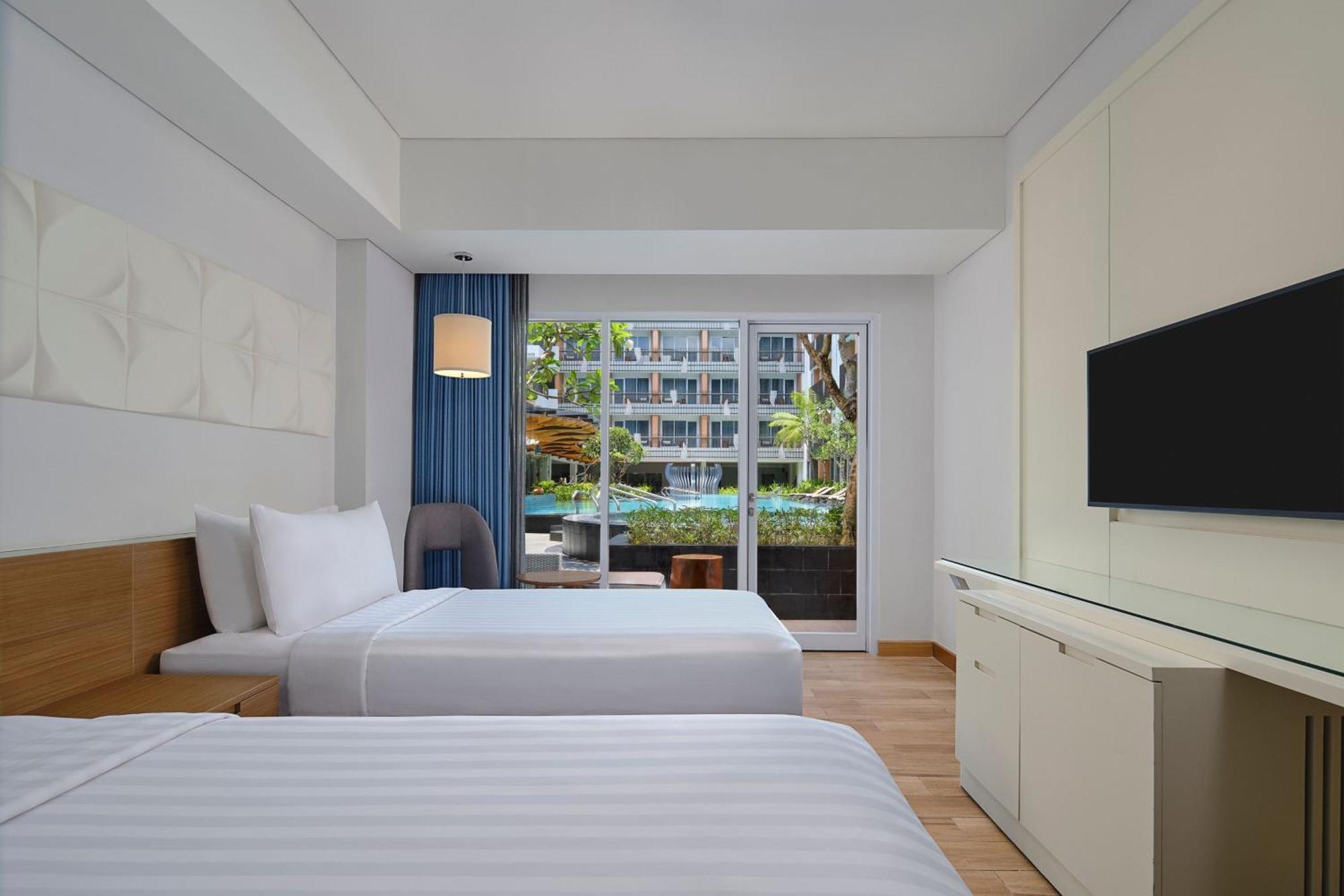 Fairfield By Marriott Bali Kuta Sunset Road Otel Dış mekan fotoğraf