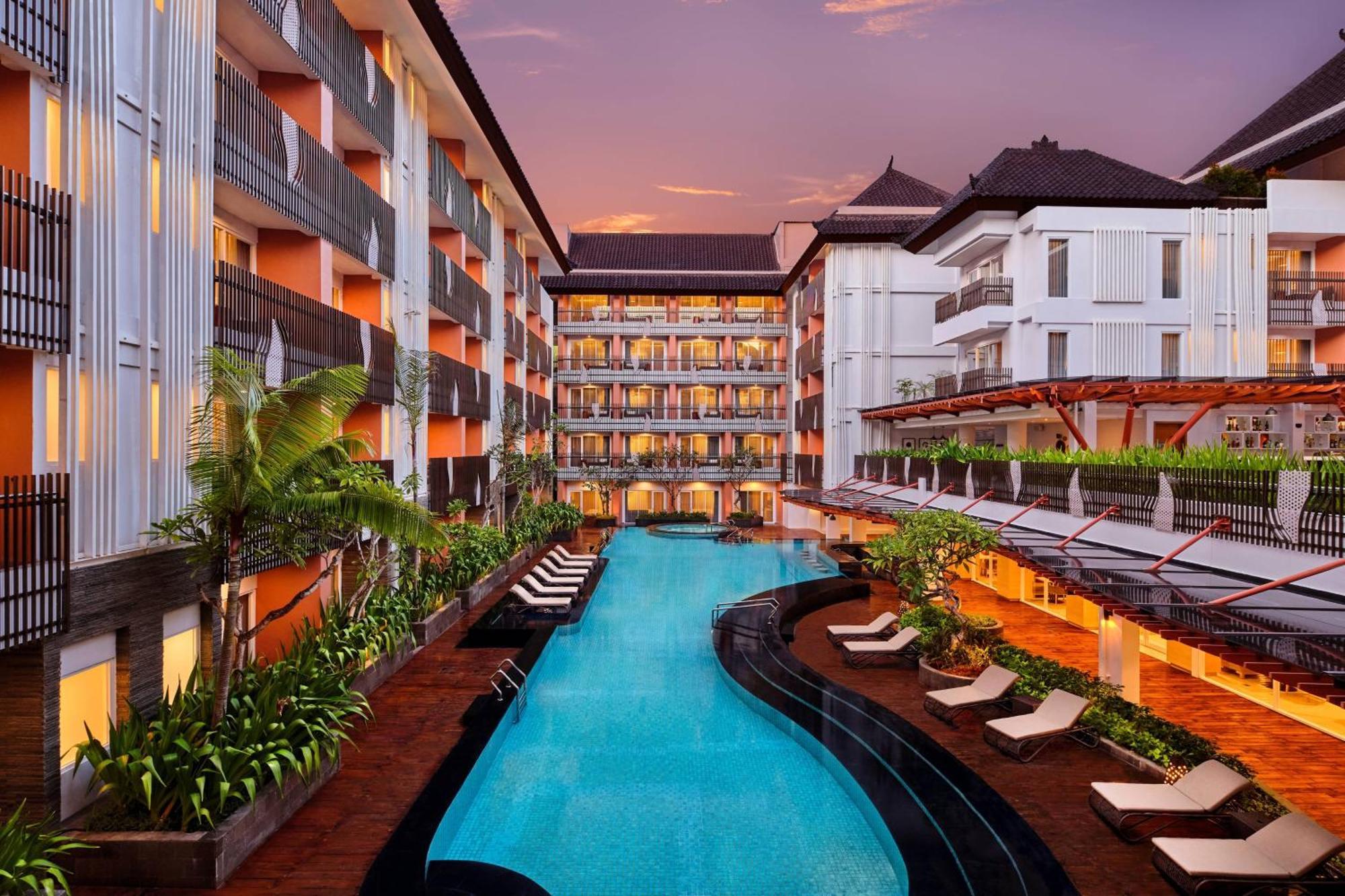 Fairfield By Marriott Bali Kuta Sunset Road Otel Dış mekan fotoğraf