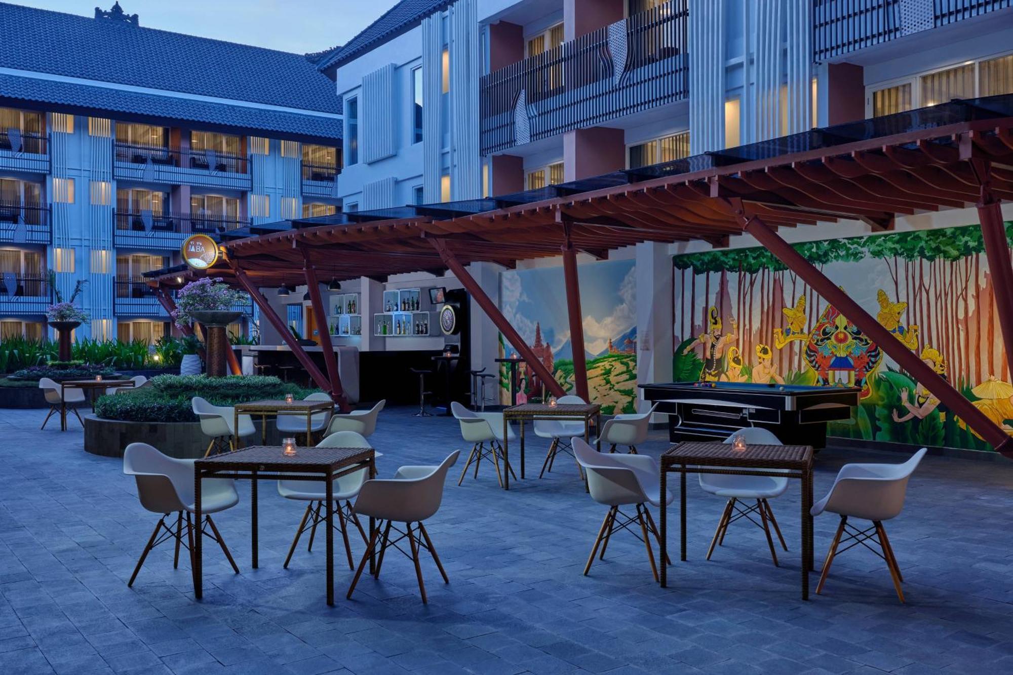 Fairfield By Marriott Bali Kuta Sunset Road Otel Dış mekan fotoğraf