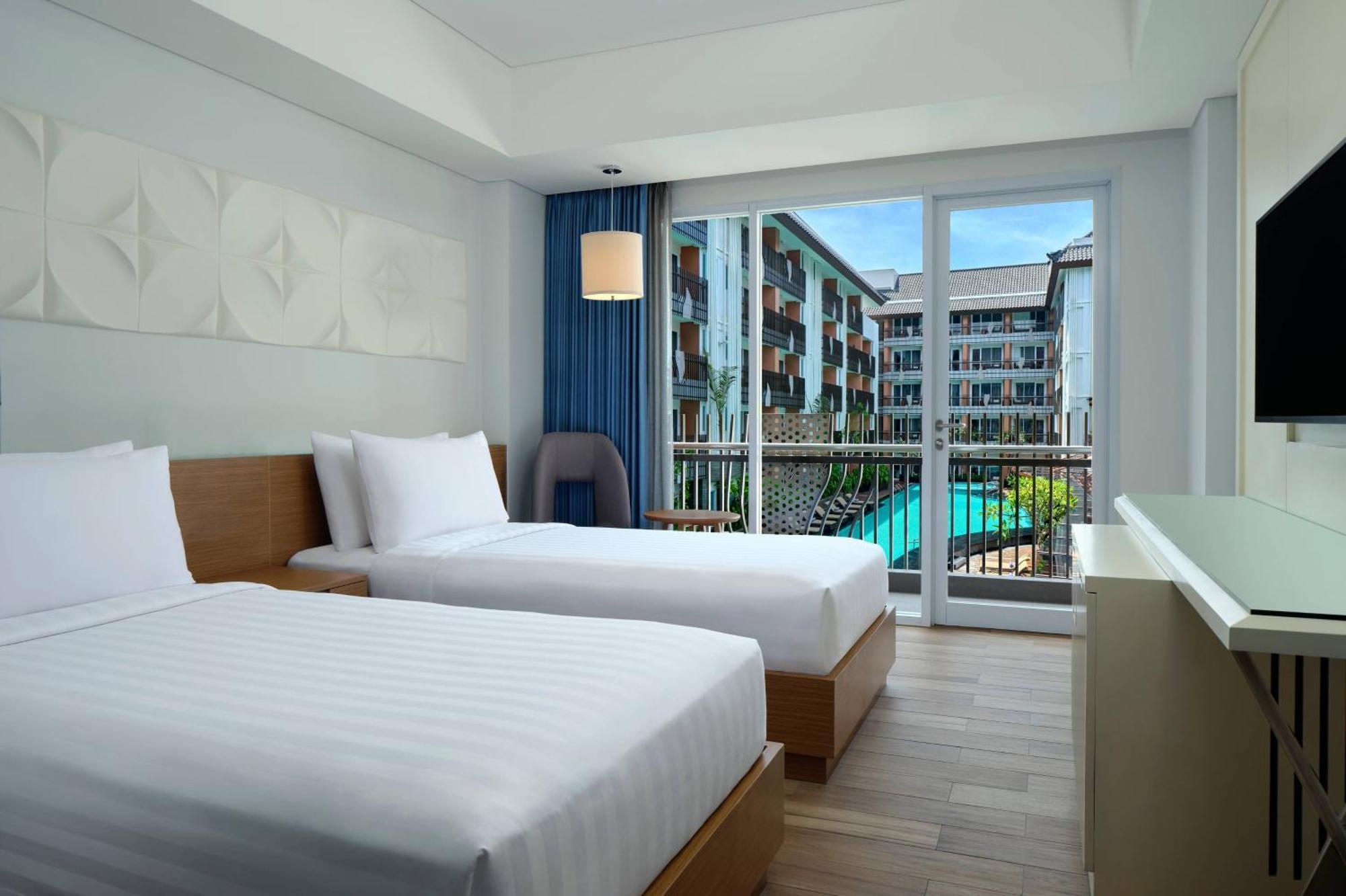 Fairfield By Marriott Bali Kuta Sunset Road Otel Dış mekan fotoğraf